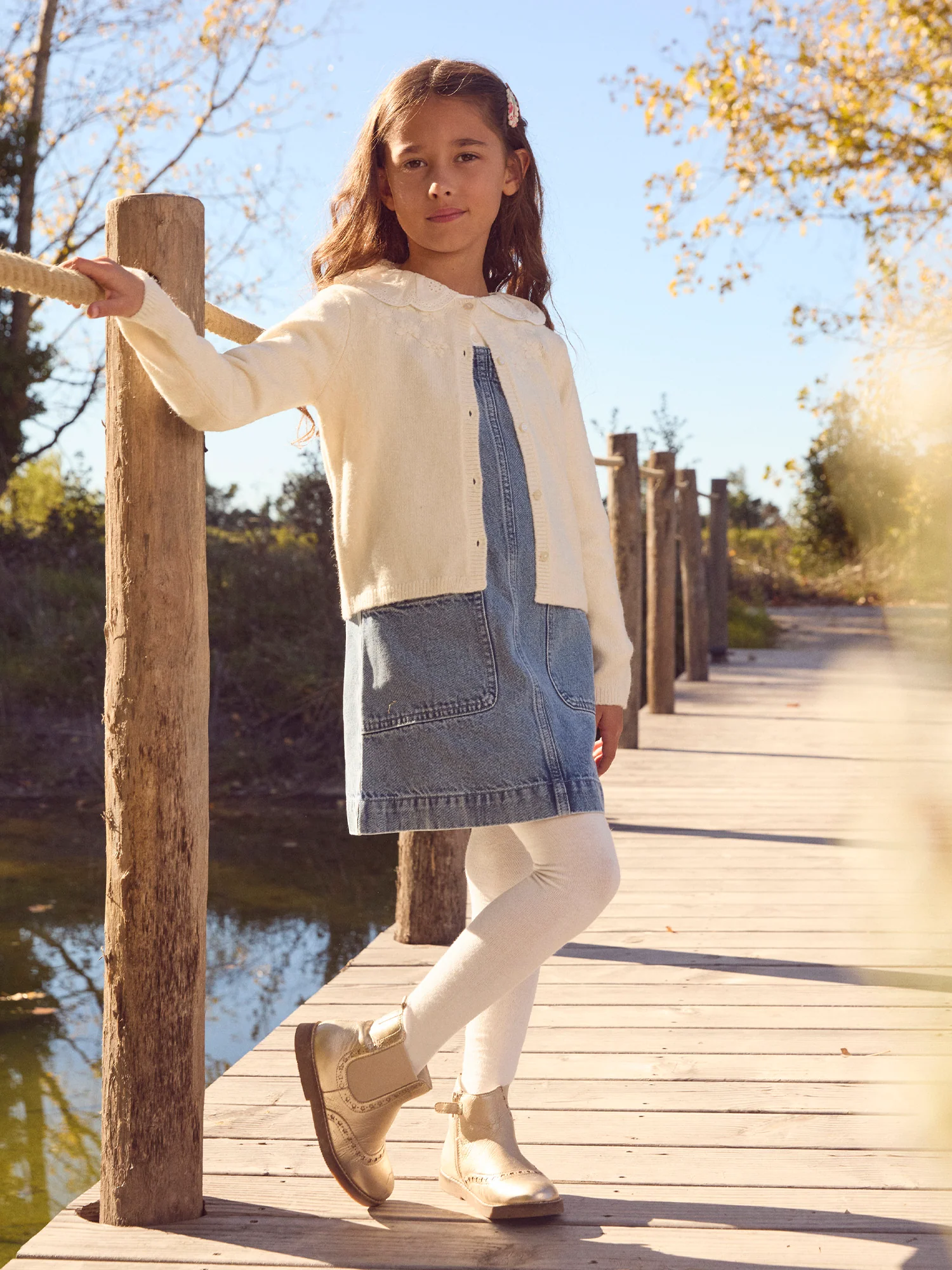 Gilet écru à broderie fleurs Fille - Image 4