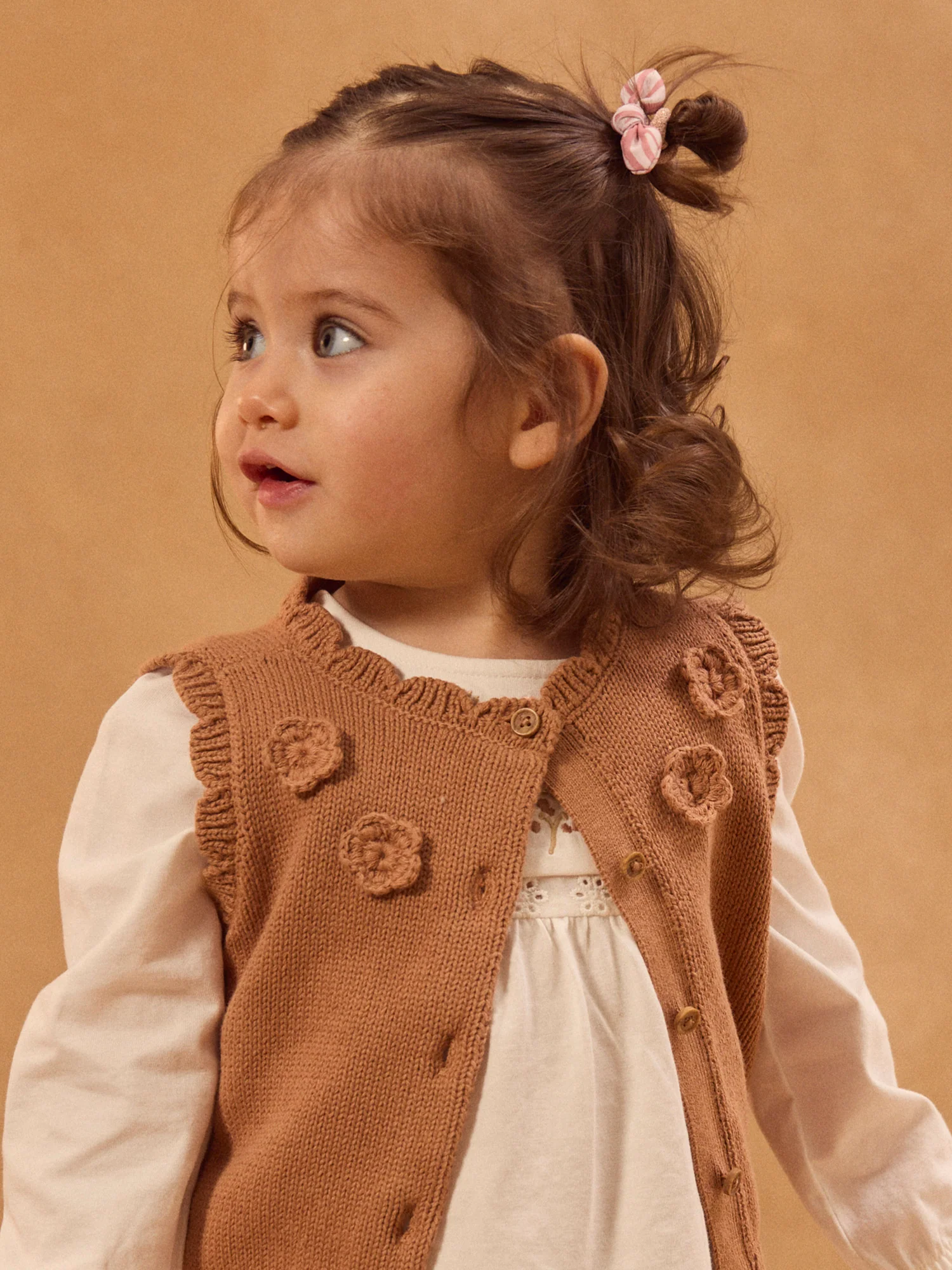 Cardigan marron sans manches Bébé Fille - Image 3