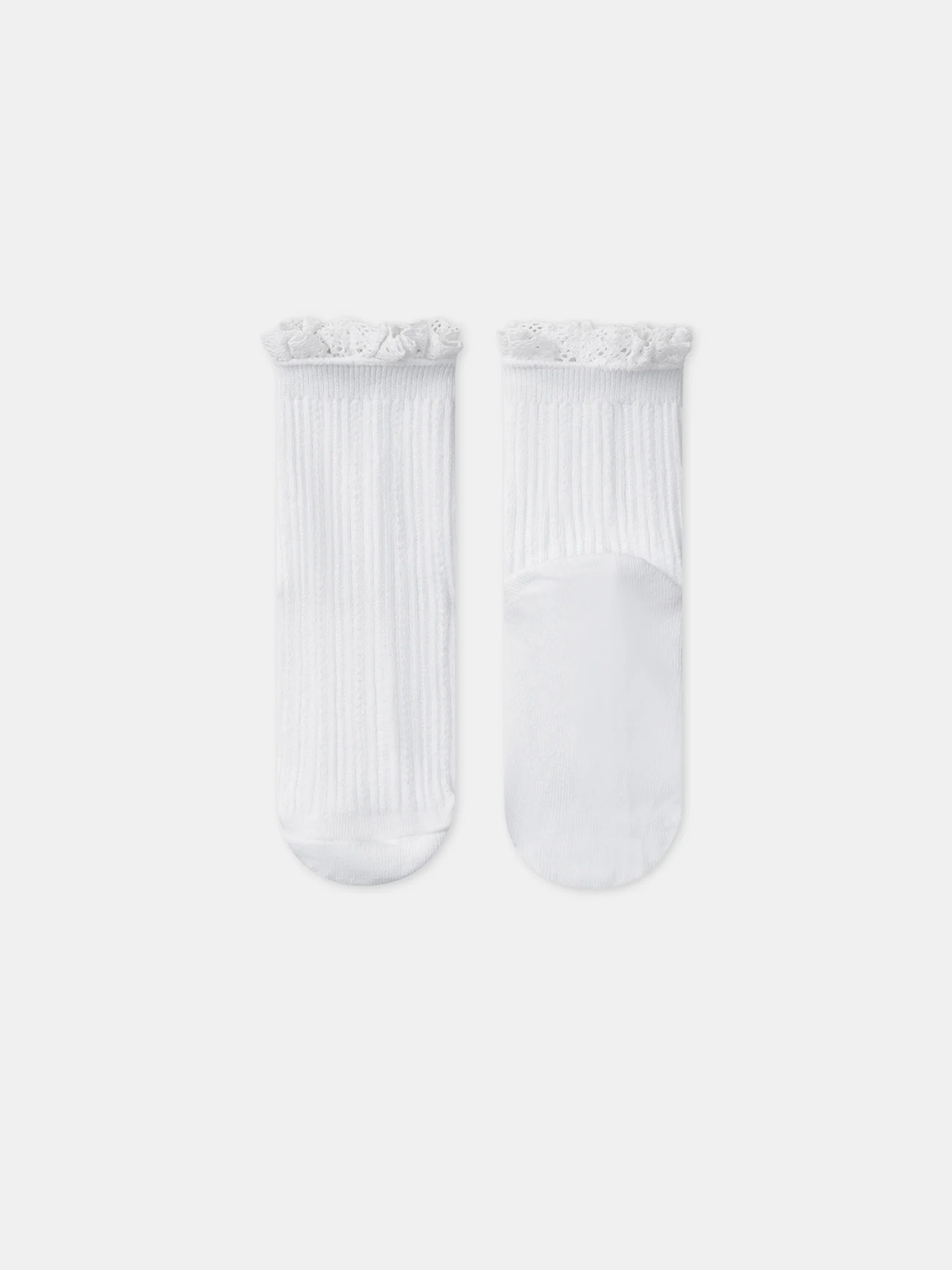 Chaussettes écrues à volants - Image 3