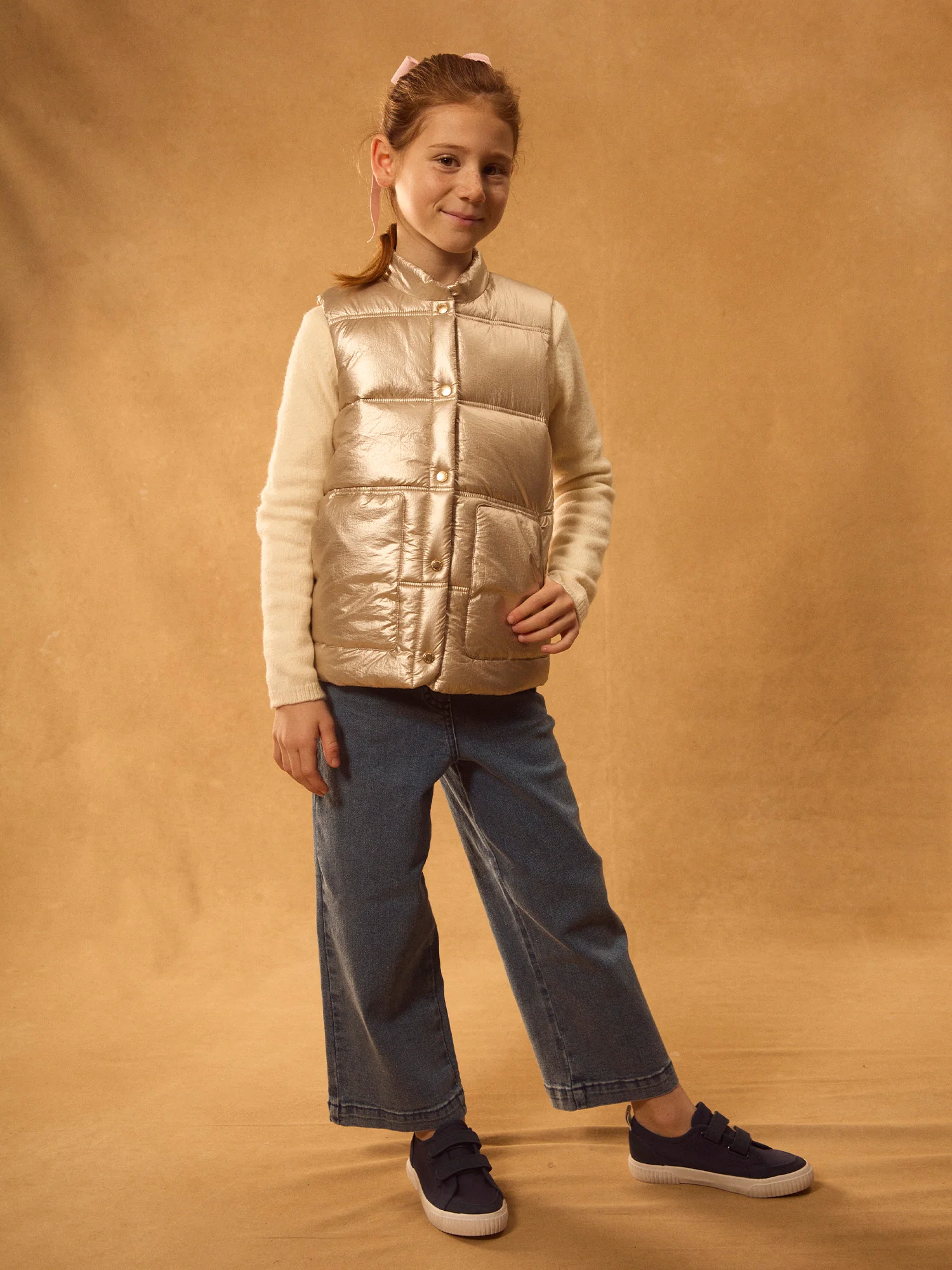 Doudoune dorée sans manches Fille - Image 6
