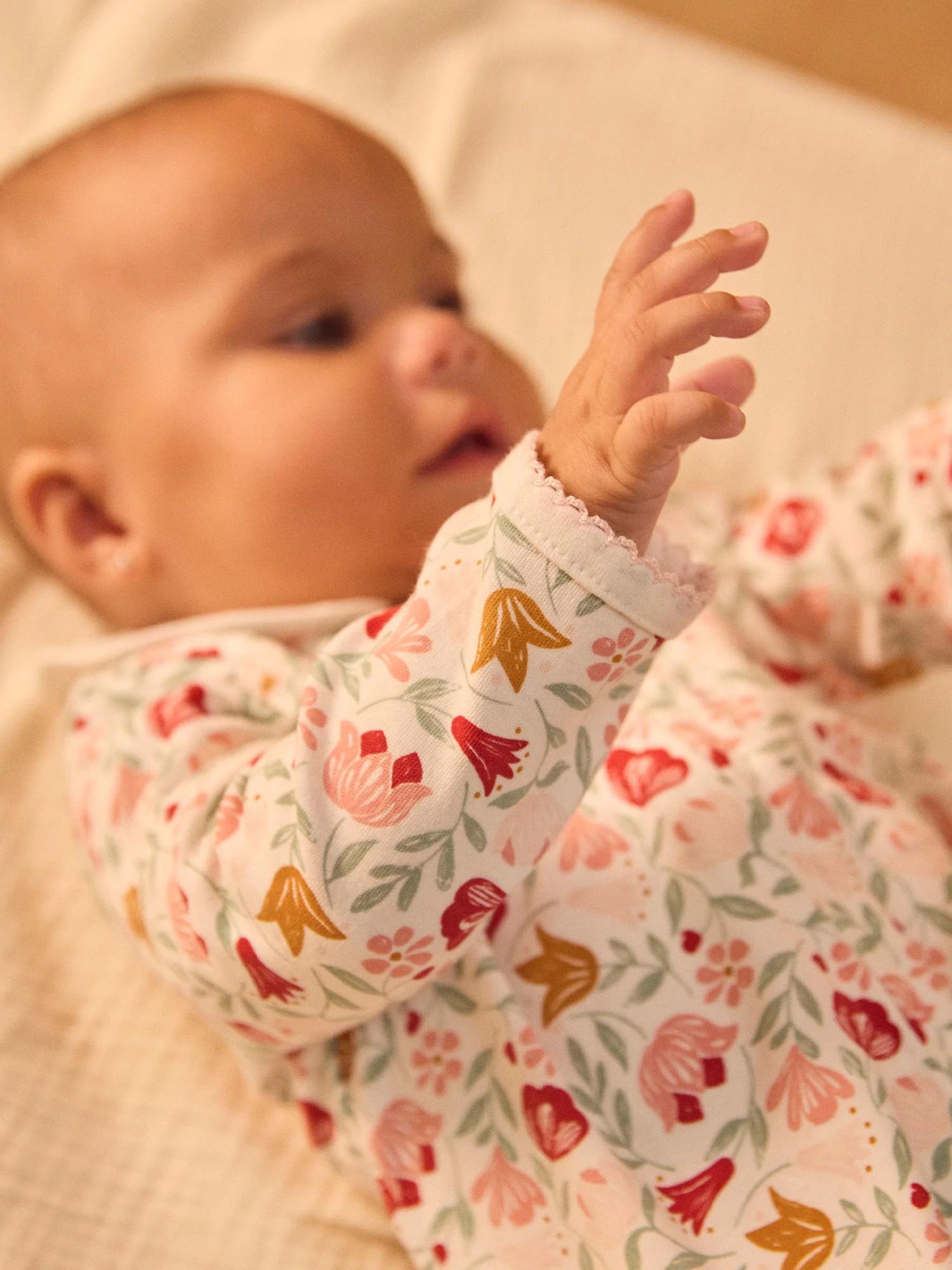 Grenouillère imprimé fleuri Bébé Fille - Image 3