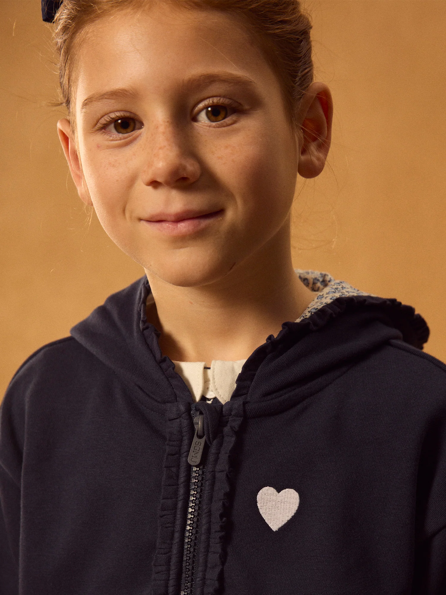 Sweat zippé à capuche bleu marine Fille - Image 3