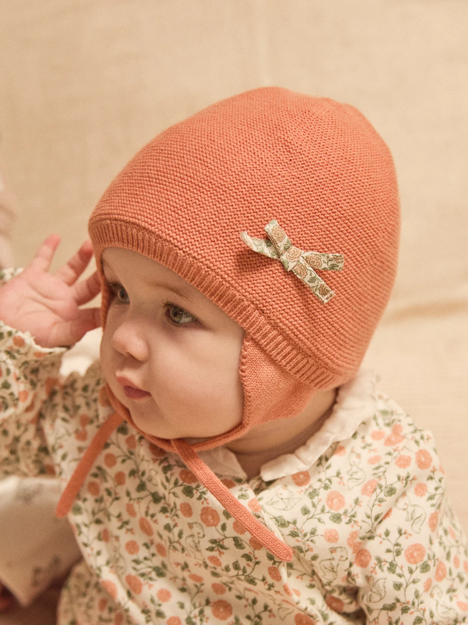 Bonnet rose en tricot Ă nĆud Naissance Fille - Image 2