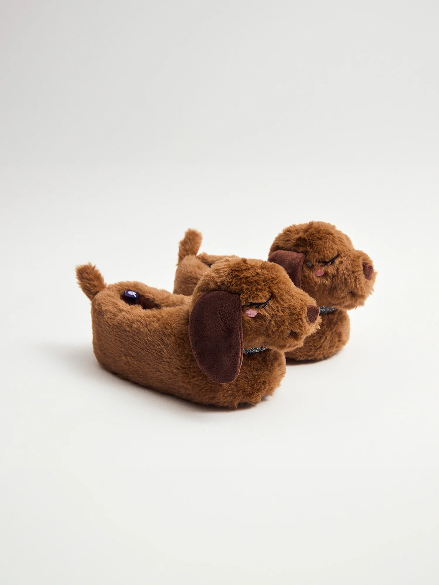 Chaussons marron tĂȘte de chien Fille