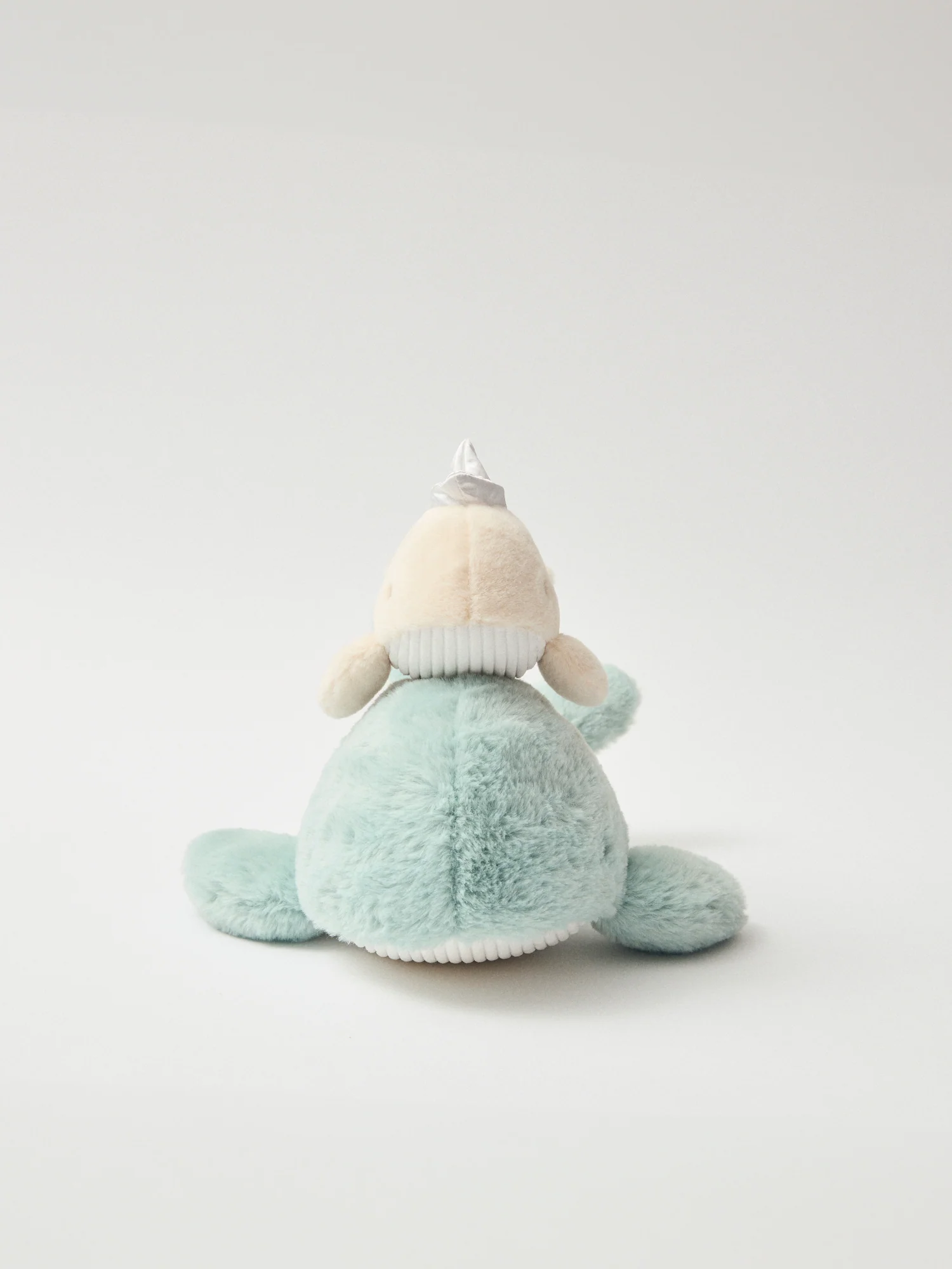 2 peluches baleine bleu clair et beige - Image 2