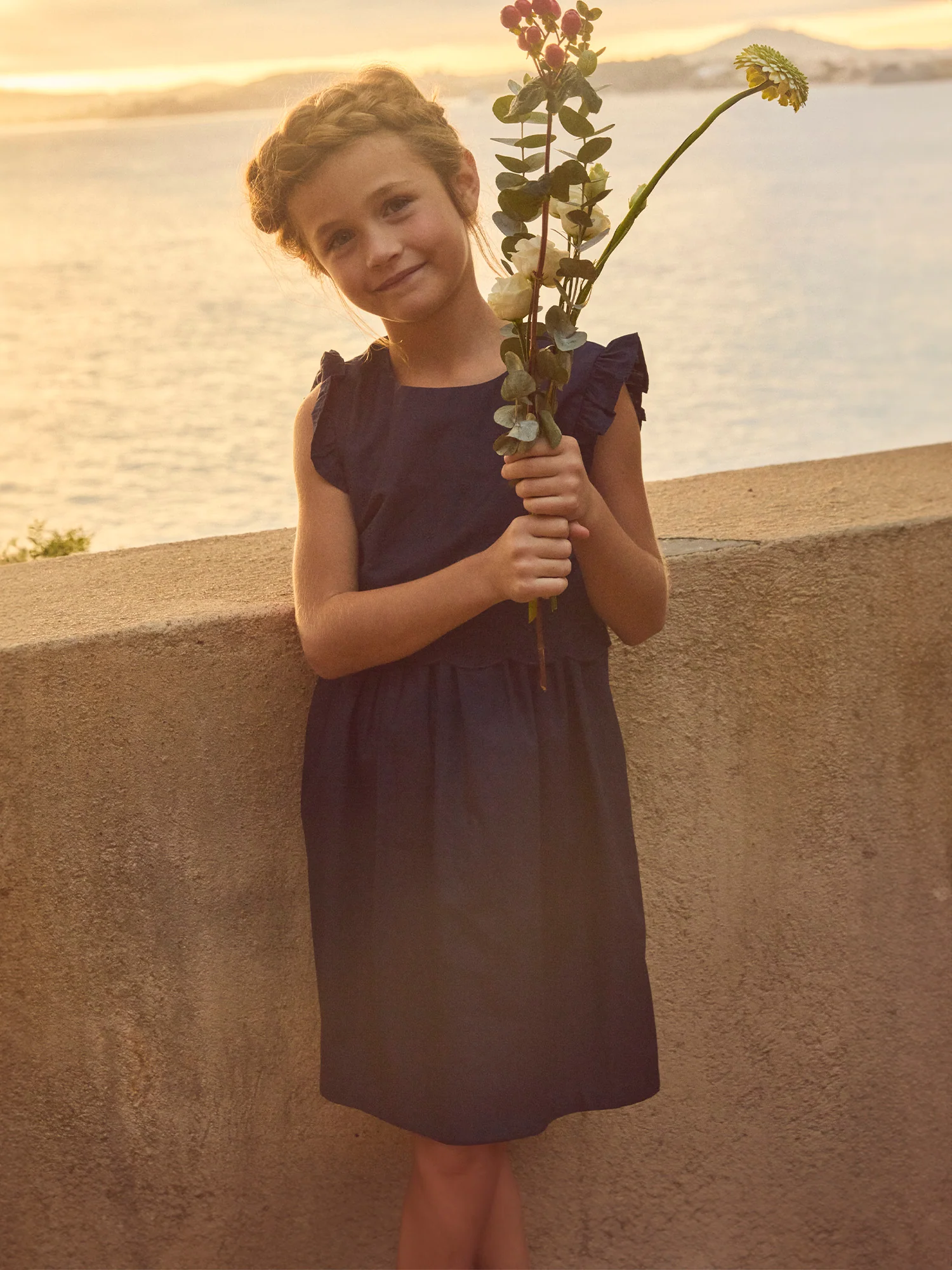 Robe bleue à broderies anglaises Fille - Image 2