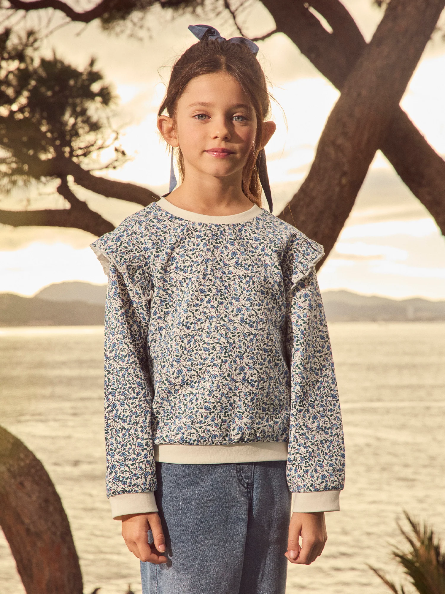 Sweat imprimé fleuri bleu à volants Fille - Image 2