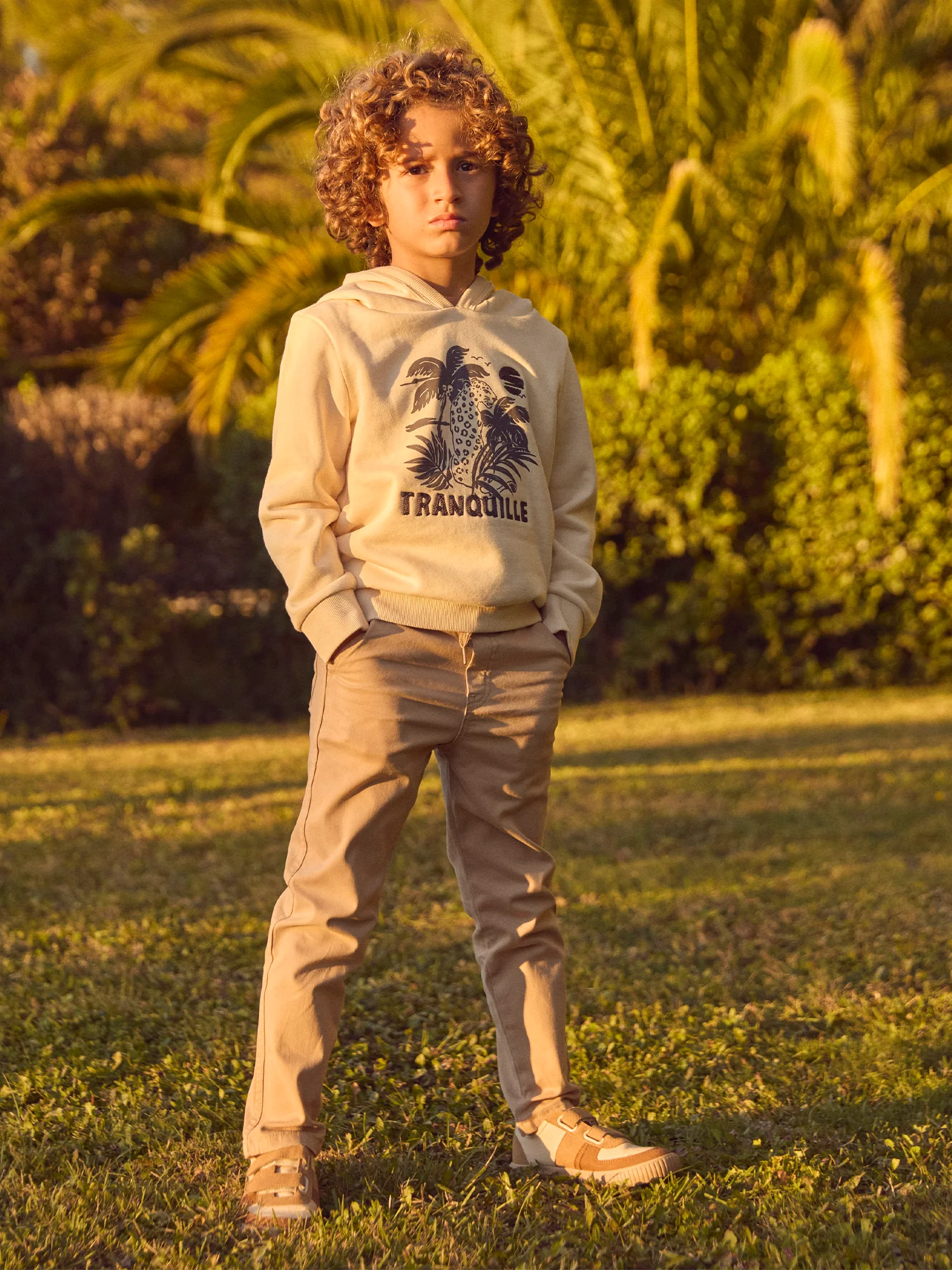 Sweat à capuche beige Garçon - Image 4