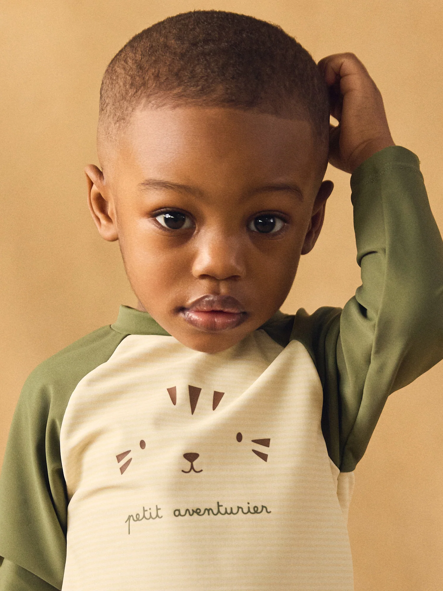 T-shirt de bain vert et écru UPF 50+ Bébé Garçon - Image 3