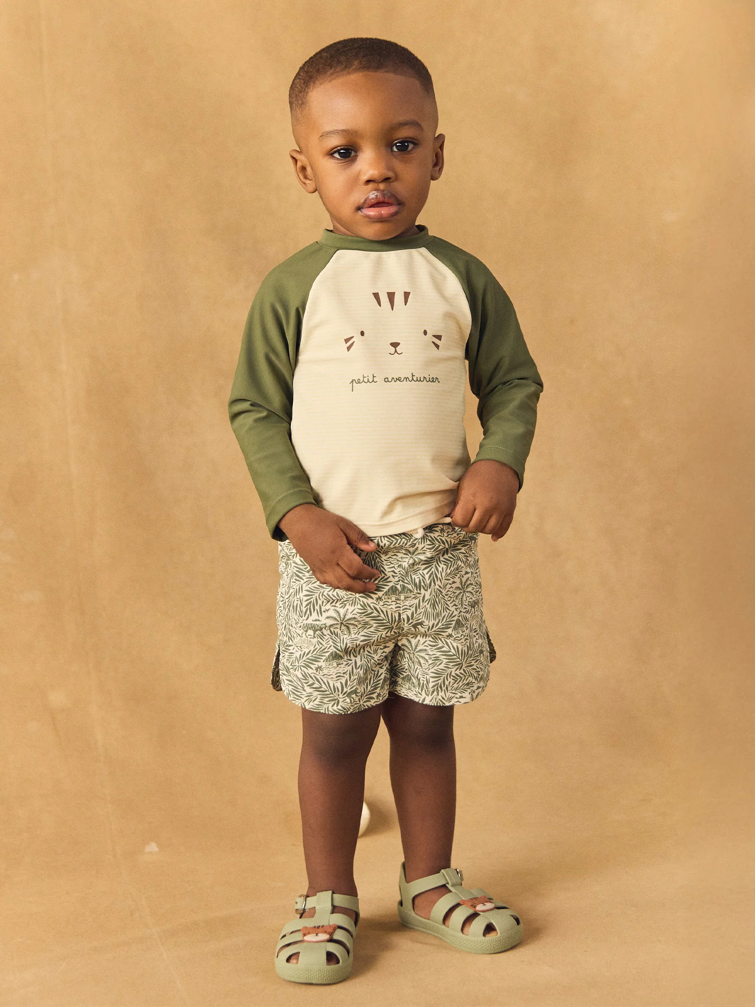 T-shirt de bain vert et écru UPF 50+ Bébé Garçon - Image 5