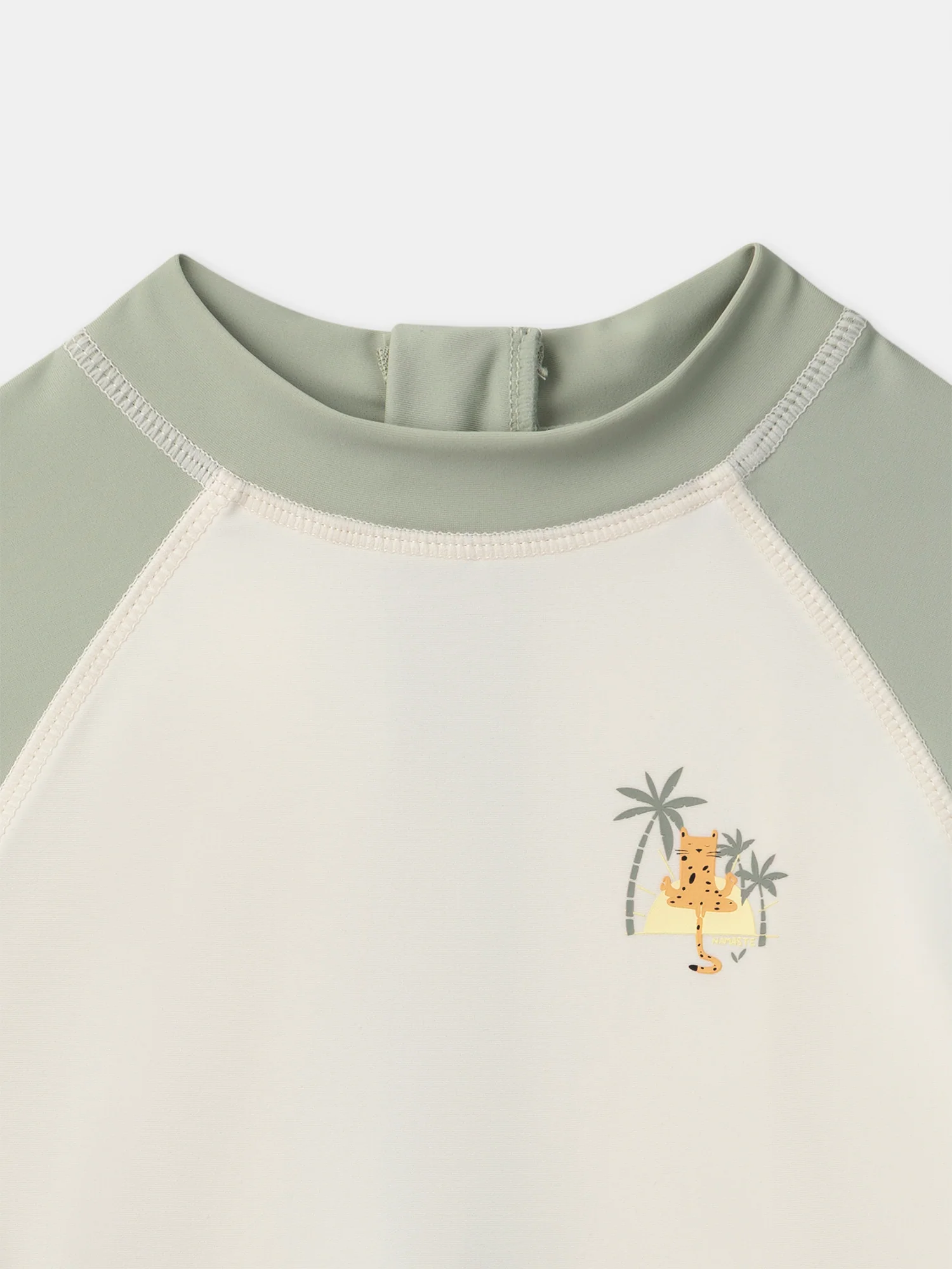 T-shirt de bain vert et écru UPF 50+ Garçon - Image 6